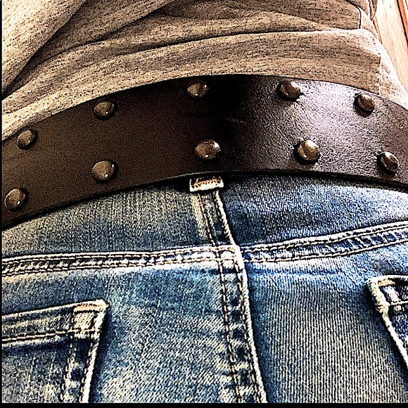 🖤 GAP Black leather studded belt - Picture 4 of 16